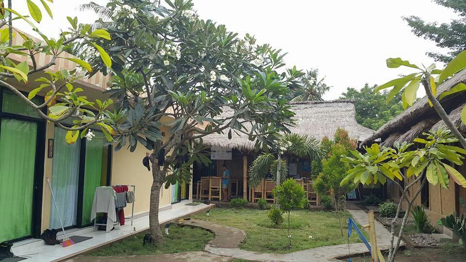 Baleku Homestay Trawangan กีลีตราวางัน ภายนอก รูปภาพ