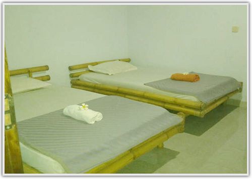 Baleku Homestay Trawangan กีลีตราวางัน ภายนอก รูปภาพ
